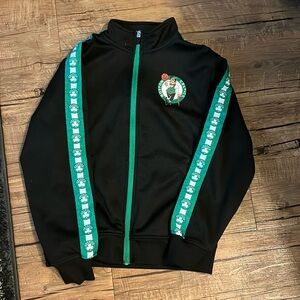 Child’s Boston Celtics Warm Up Jacket, M 10/12